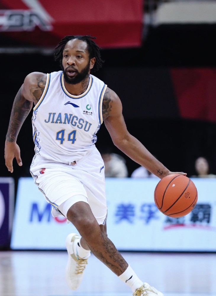 湖北队主场爆冷不敌劲旅，遭遇连败