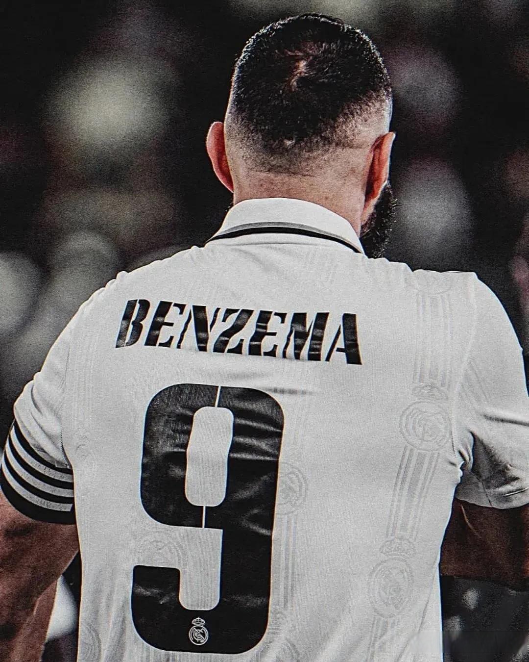 美国力克塞维利亚，本泽马制霸全场