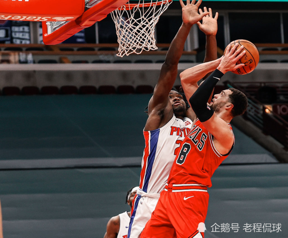 意大利男篮险胜雷霆，拉文绝境逆转